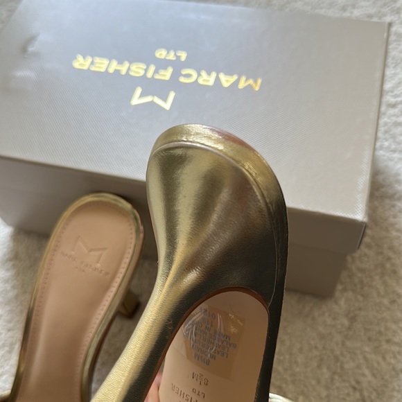 🔥Marc Fisher Gold Heel Sandals. - Picture 13 of 13